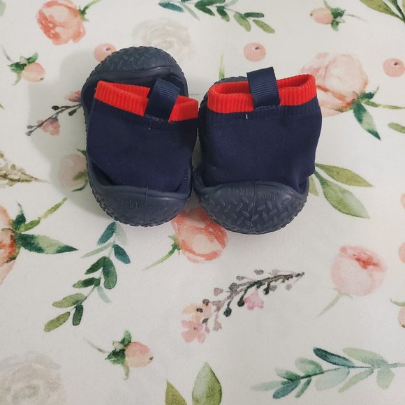 Non Skid Shark Shoes - Picture 3 of 4